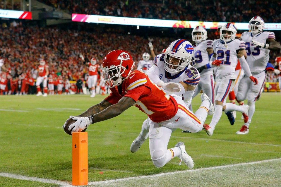 Mecole Hardman stretched for a score in a playoff thriller that was just getting started